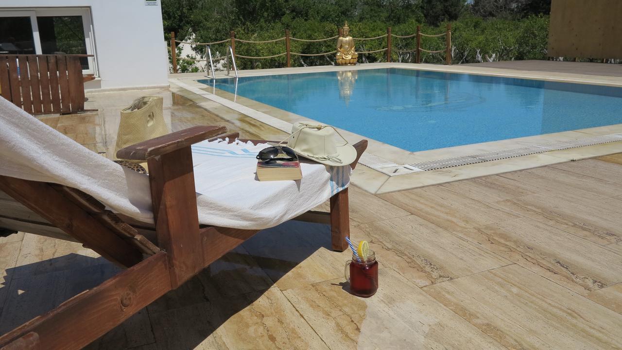 Azure Wellness Retreat (Adults Only) Otel Turgutreis Dış mekan fotoğraf